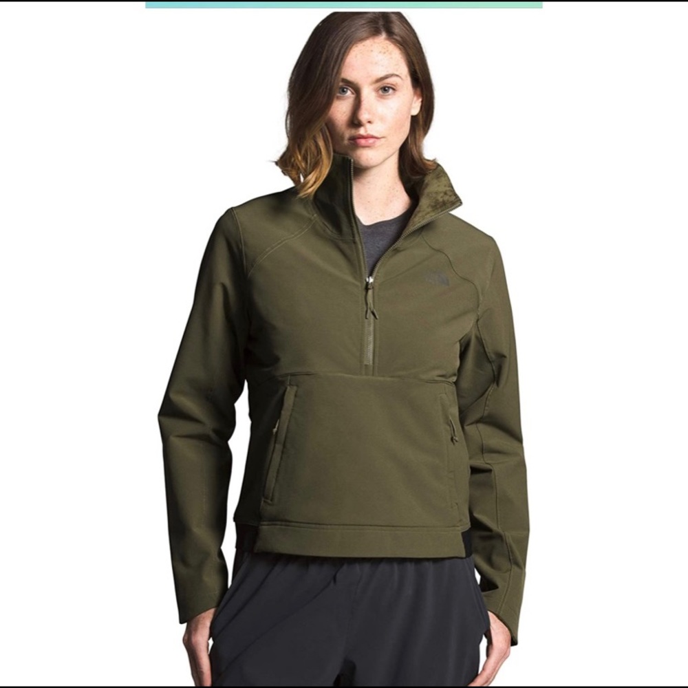 NWT The North Face Women’s Quarter Zip Pullover